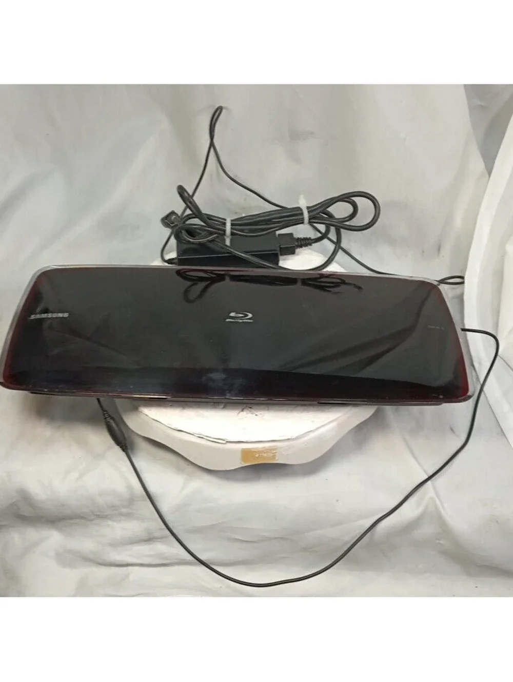 Samsung BD-P1600 Blu-ray Disc Player WiFi 3D Streaming HDMI Black Tested Works